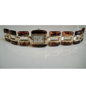Women Gold Finish Faux Tortoise Shell Fashion Watch